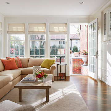 Composed Colonial