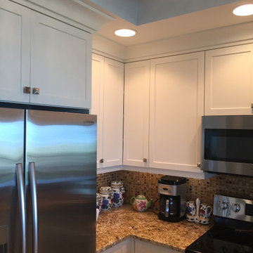 Mixed Cabinets Cherry Wood Peninsula with Thermofoil Kitchen