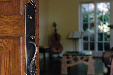 Inspiration for a craftsman entryway remodel in Los Angeles