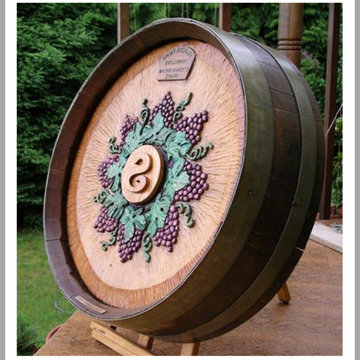 Beautiful Hand-Carved Grapevine Design