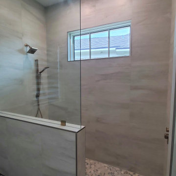 Master Bathroom with 12x24 Porcelain Tiles