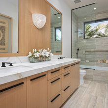 Gampy And GamGam’s Bathroom