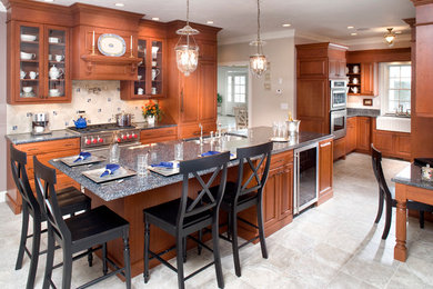 Inspiration for a timeless kitchen remodel in Boston