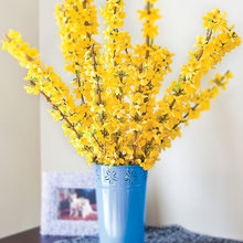 8 ramos de temporada que puedes hacer con las flores del jardín