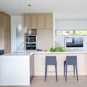 Linda Vista || North Van
