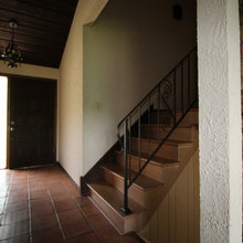 2023_LIVING ROOM AND ENTRY