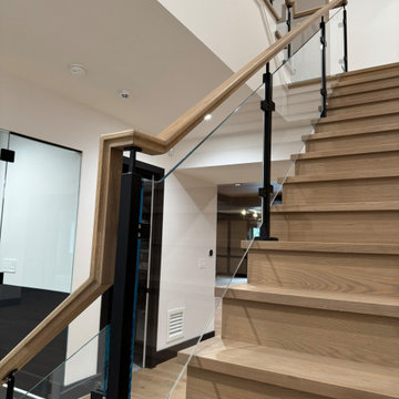 Project #132 | White Oak Staircase with Glass Balustrade