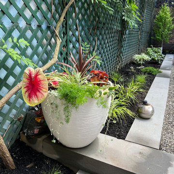Manhattan UWS Brownstone romantic garden