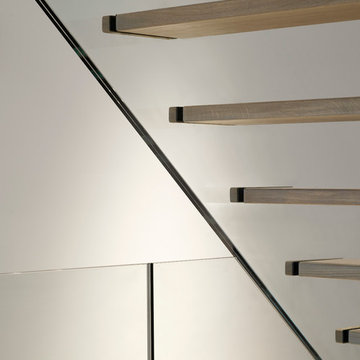 "Floating" design staircases in beautiful home, Amsterdam