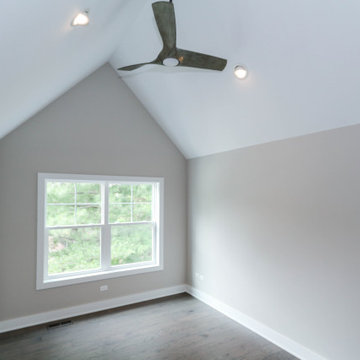 Modified Parker IV with Full In-Law Suite and Kitchenette  |  Naperville, IL
