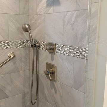 Huff Park Bath Remodels