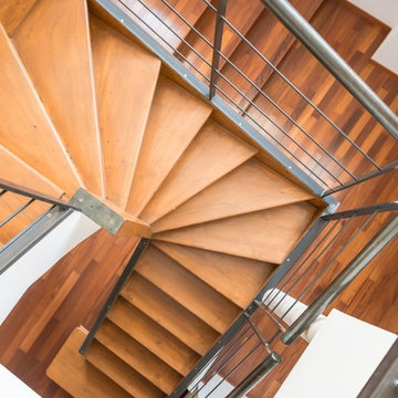 LOFT BRUTALISTE EN DUPLEX INVERSE