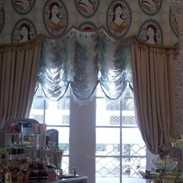 Worth Avenue Store