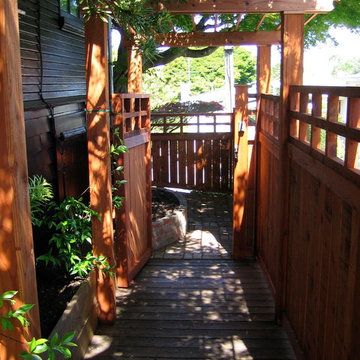 Oakland Outdoors: Enclose and Activate