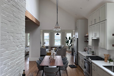 Example of a minimalist kitchen design