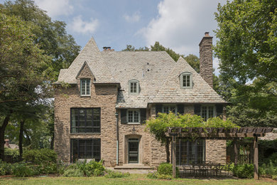 Ornate home design photo in Philadelphia