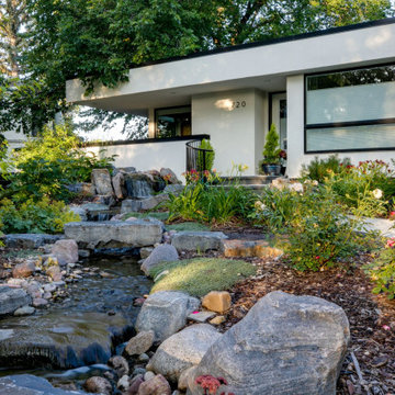 Lethbridge London Road Front yard Water feature