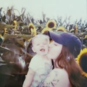 Julia DuMond's photo