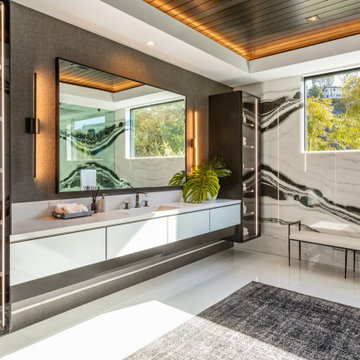 Bundy Drive Brentwood, Los Angeles luxury home resort style primary bathroom