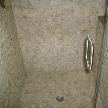 Pebble bathroom in Lindenhurst, IL