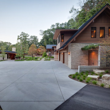 Pine Lake - Private Lakeside Wisconsin Resort Home