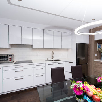 Alluring Modern Kitchen