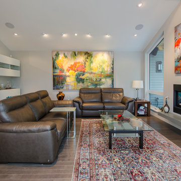 Open Concept Family Room With Vaulted Ceilings