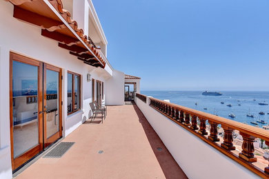 Balcony photo in Orange County