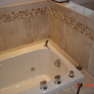 MASTER BATH SUITE #2