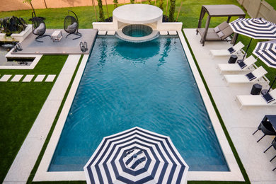 Minimalist pool photo in Houston