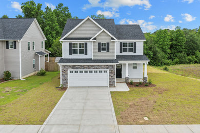 Example of an exterior home design in Raleigh