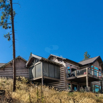 Missoula Valley, Montana Log Siding Residence