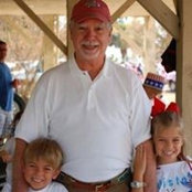 Tracy Hart's photo