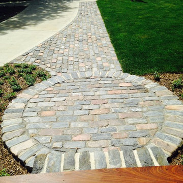 Cobblestone Front Stoop & Walkway