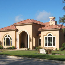 Med/Tucson Exterior