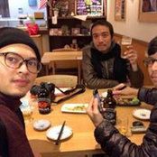 Ntw Tos's photo