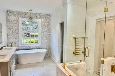 Bathroom - modern bathroom idea in Atlanta