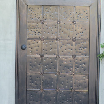 Courtyard & Pedestrain Gates
