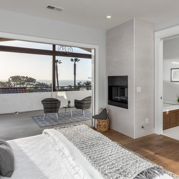 Modern Coastal Farmhouse Chic | Sunset Cliffs