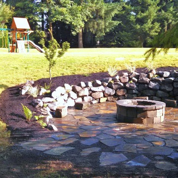 Outdoor Entertainment area adds to family fun
