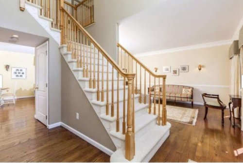 How Much Does It Cost to Paint a Staircase 