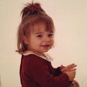 Holly Powell's photo