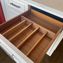 Kitchen Accessories - Kitchen Cupboard Organisers