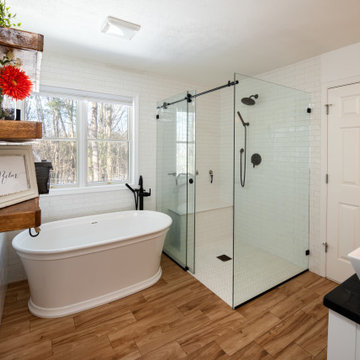 Relaxed Master Bathroom
