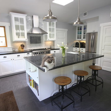 Custom island with recipie shelf