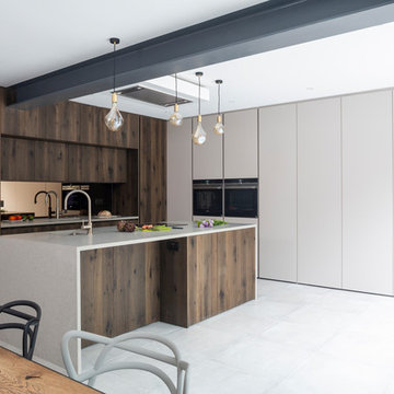 Cream & Wood Kitchen