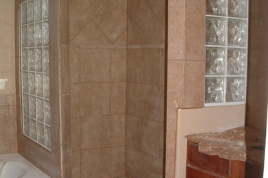 Bathroom photo in Other