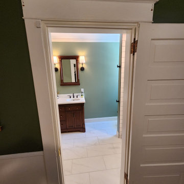 Perrin & Colleen Addition (Master Bathroom), SE GR