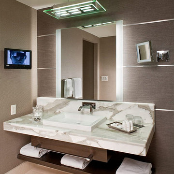 Electric Mirror NOV-3636 Novo 36 x 36 x 1.75 Lighted Mirror