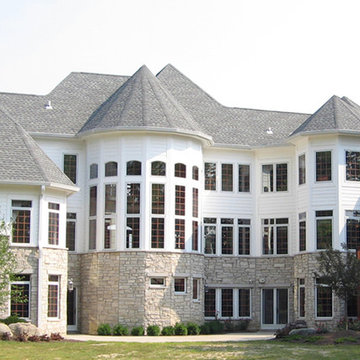 English Country Manor in Middletown